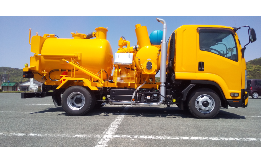 吸引車（バキュームカー）