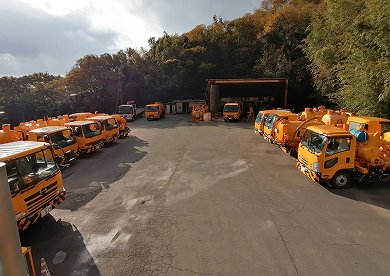 特殊車両を複数保有する 設備体制